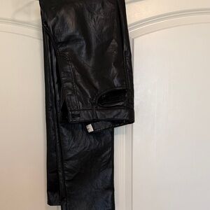 Aritzia Wilfred leather pants size 4